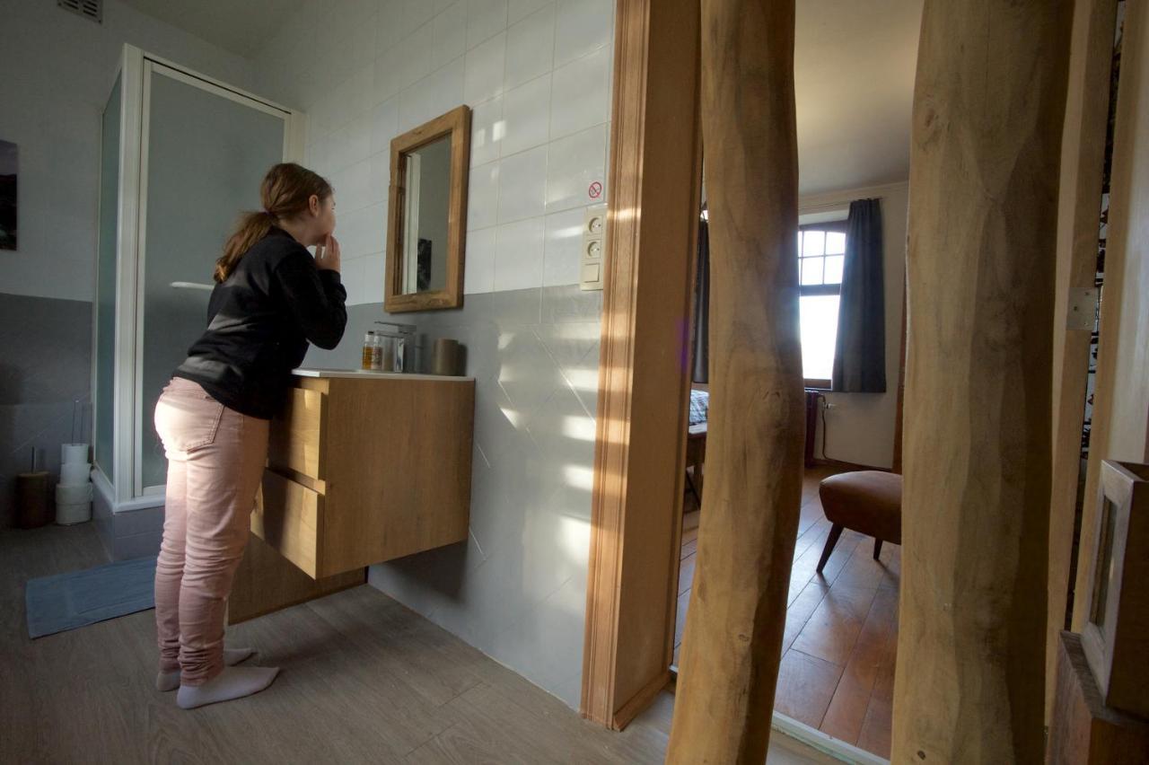 L'Ancienne Poste - Chambres D'Hotes Et Table De Degustation Marloie Eksteriør billede